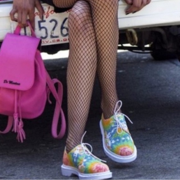 Dr Martens Lester Tie Dye Cavas Shoes Size 6 - Picture 2 of 8